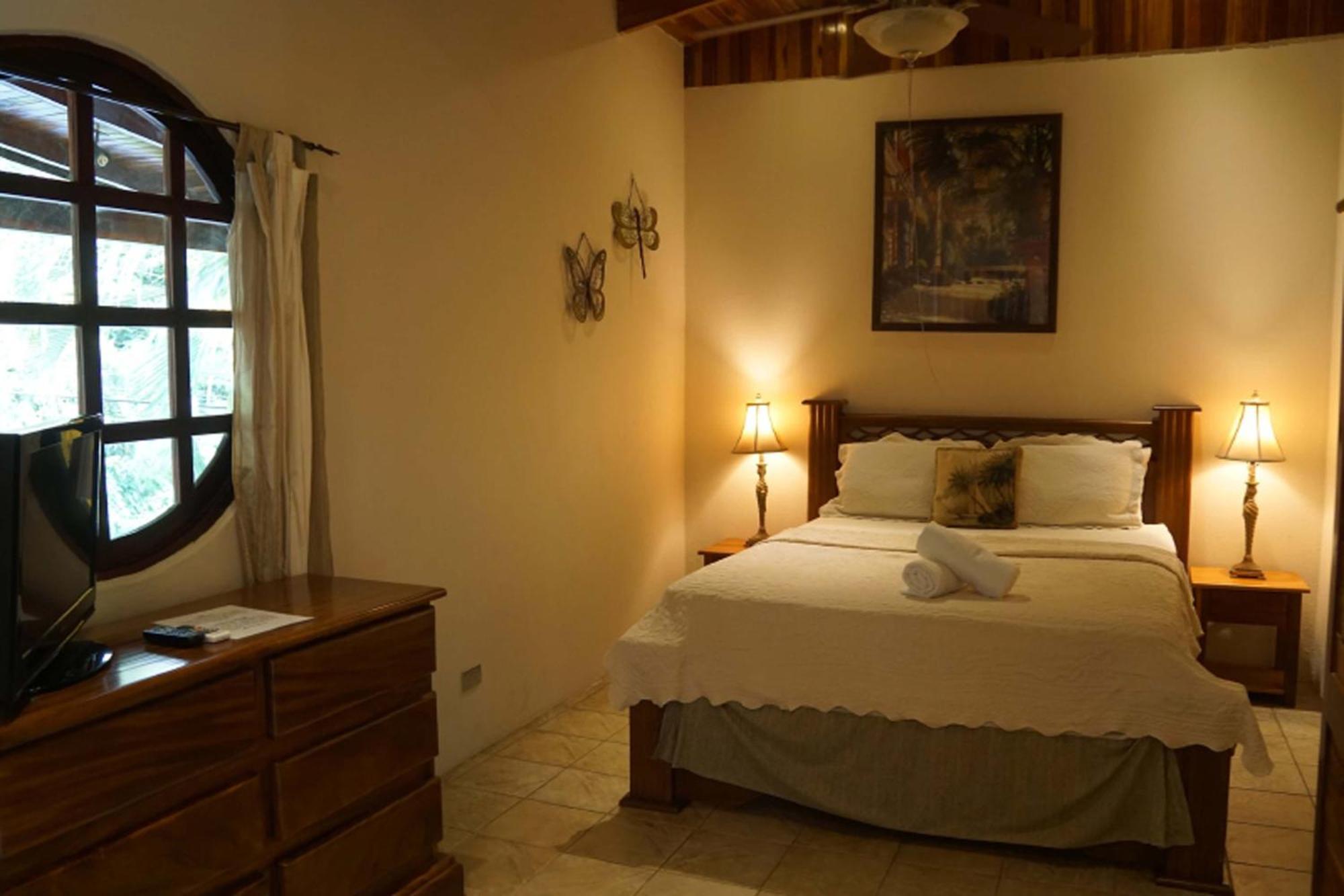 Mango Moon Villa Manuel Antonio Bagian luar foto