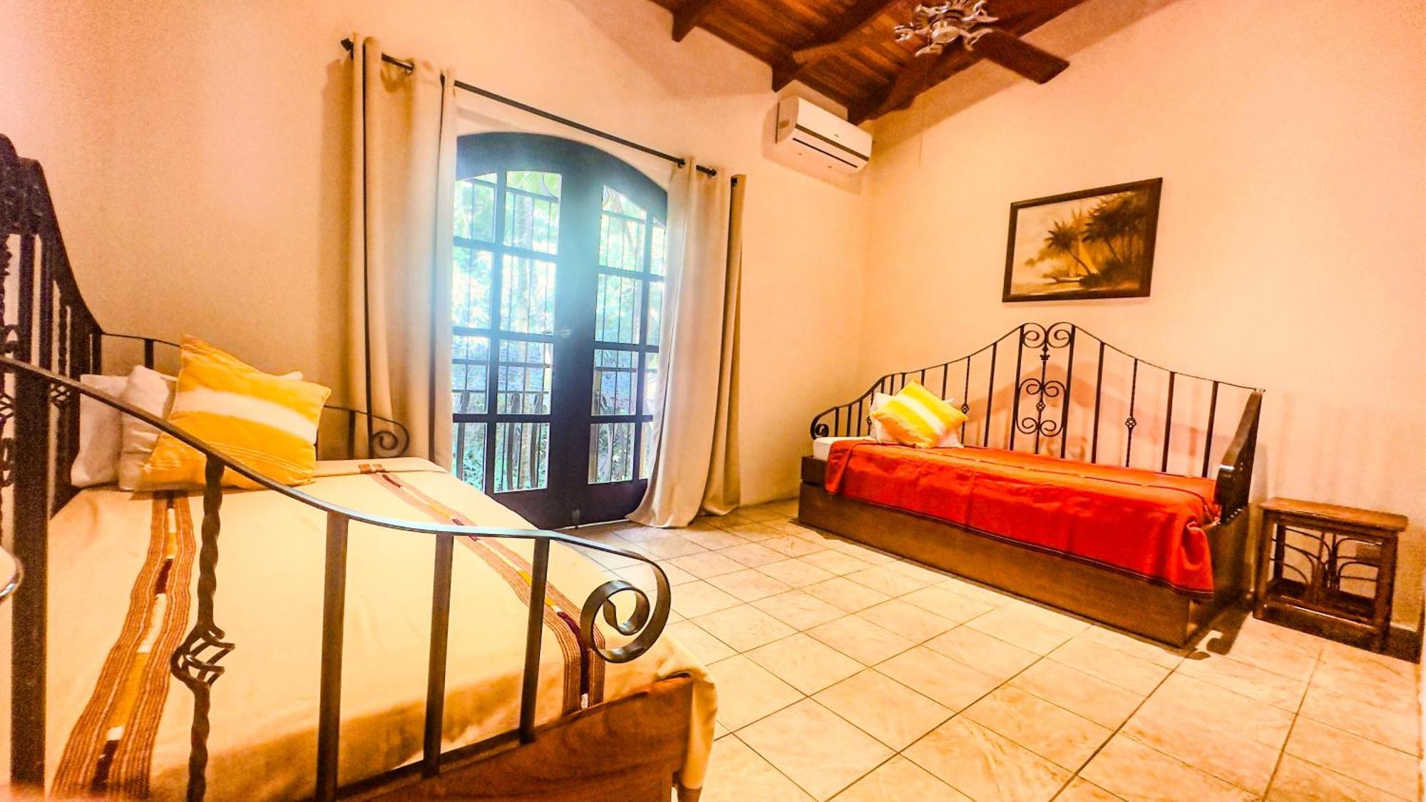 Mango Moon Villa Manuel Antonio Bagian luar foto